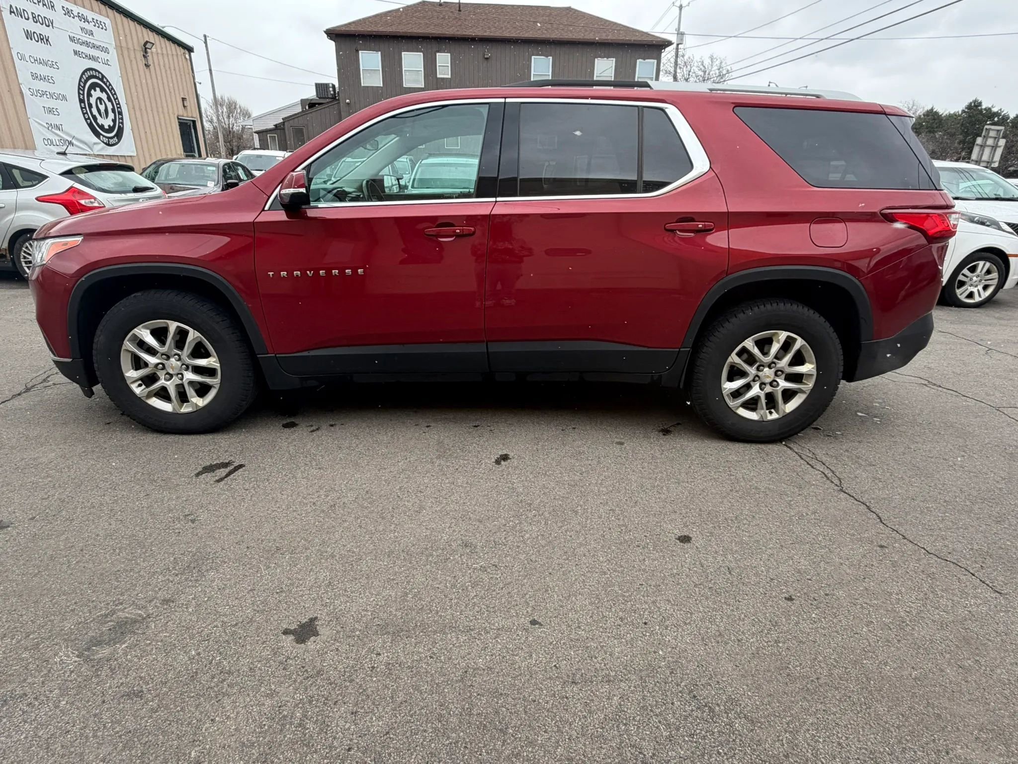 Used 2018 Chevrolet Traverse LT image 5