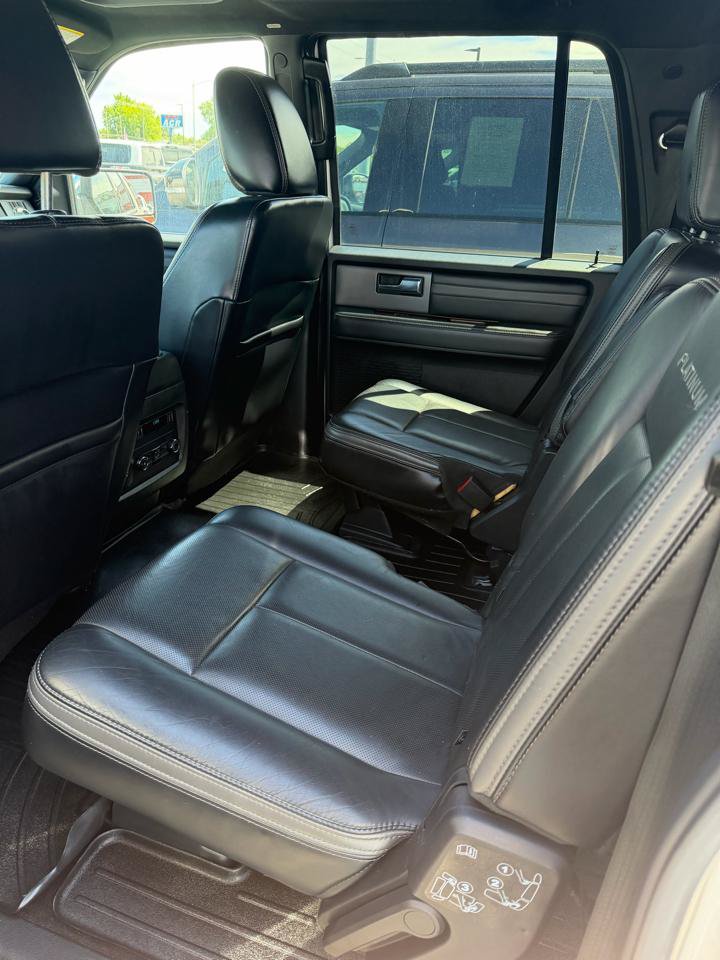 Used 2016 Ford Expedition EL Platinum AWD/4WD image 7