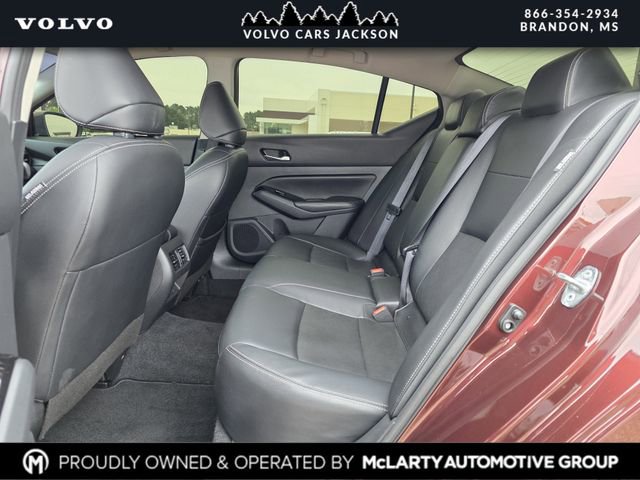 Used 2023 Nissan Altima 2.5 SL AWD/4WD image 16