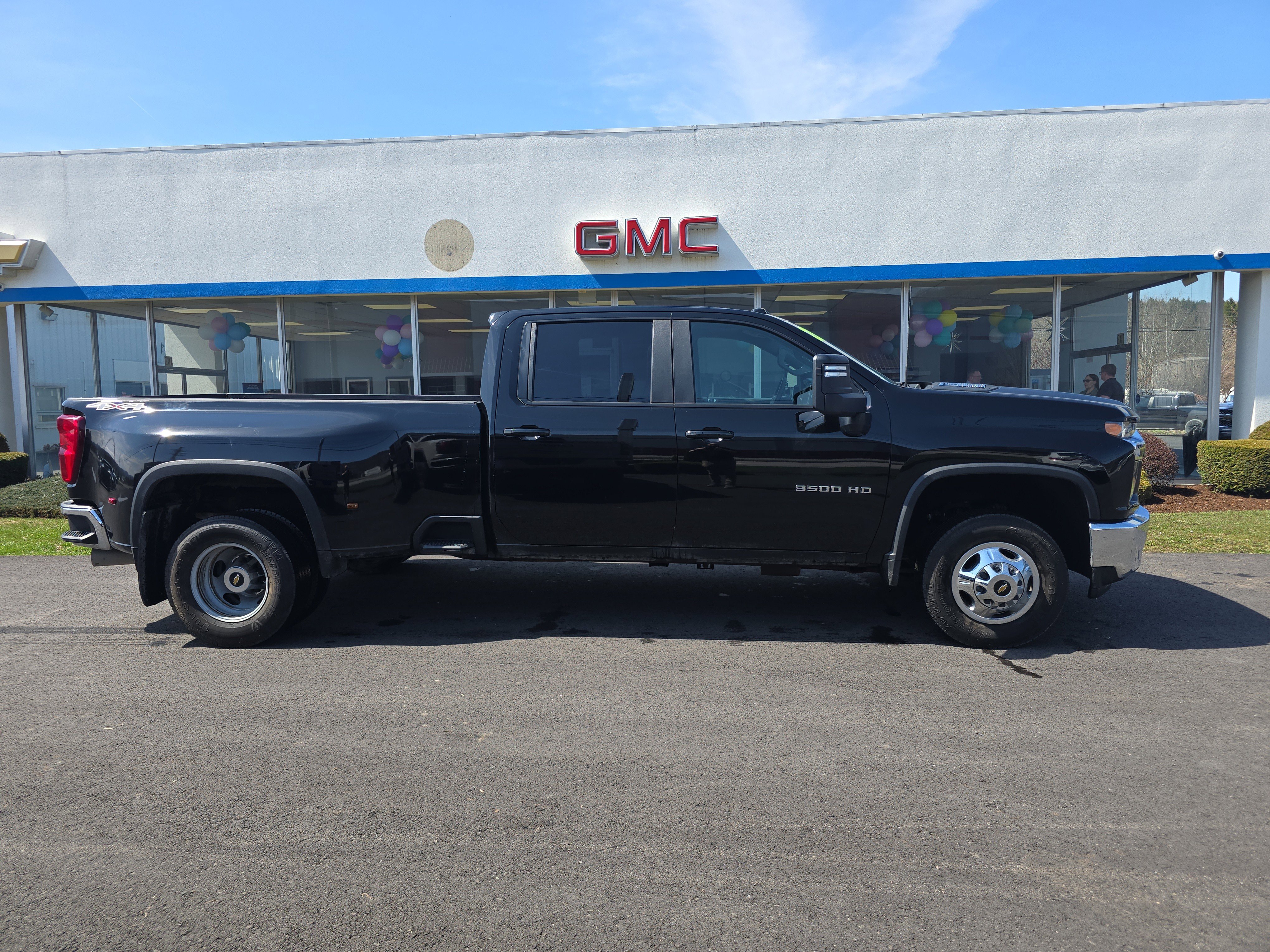 Used 2021 Chevrolet Silverado 3500 LT w/ Gooseneck/5TH Wheel Package image 2