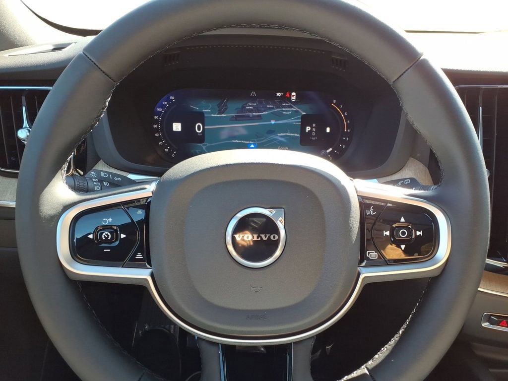 New 2026 Volvo XC60 B5 Plus w/ Protection Package Premier image 16