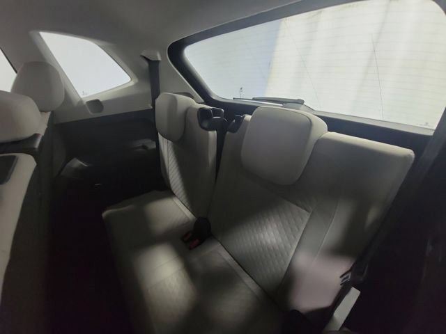 Used 2021 Volkswagen Tiguan S FWD image 12