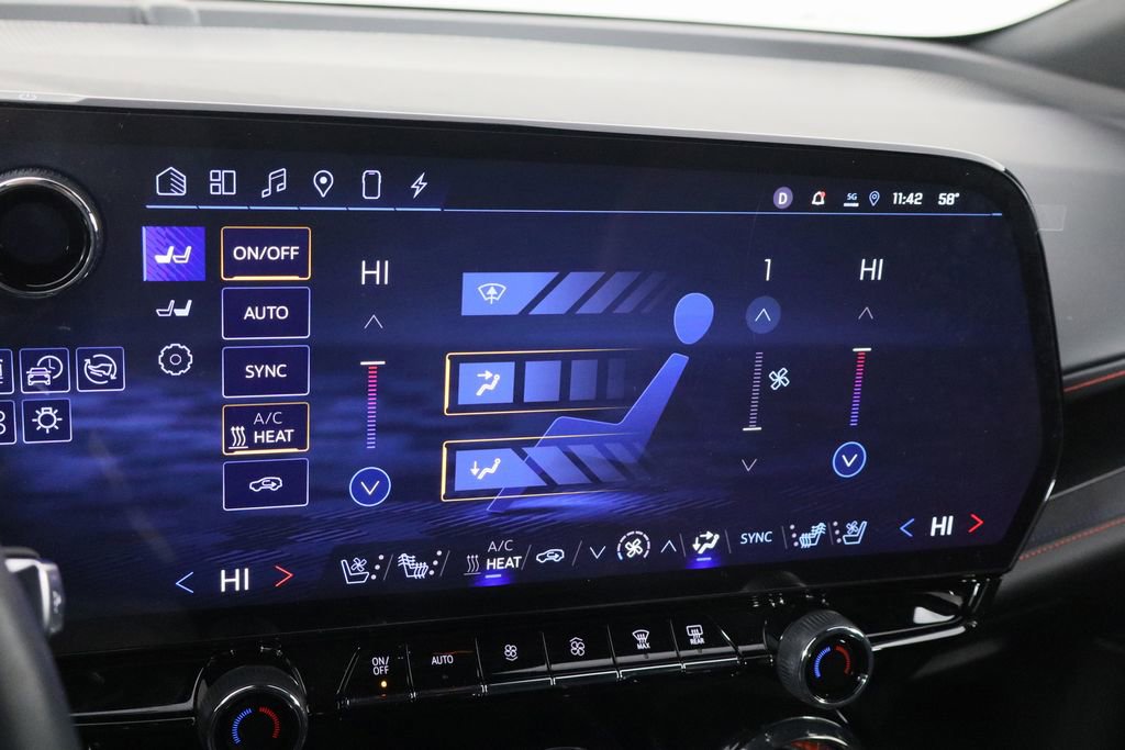 Used 2024 Chevrolet Blazer EV RS image 34