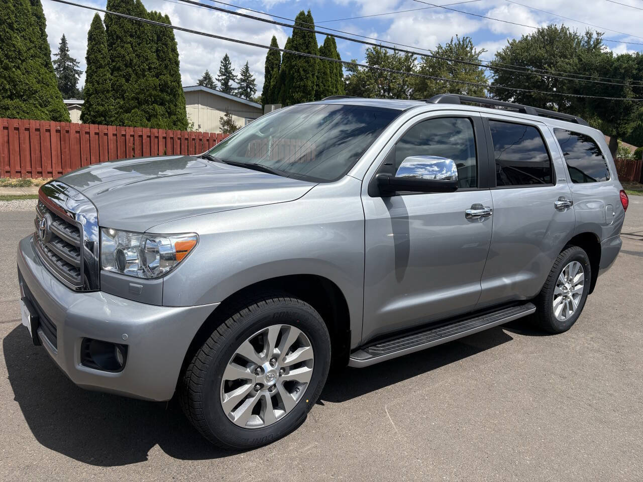Used 2016 Toyota Sequoia Limited w/ Safety & Convenience Package AWD/4WD image 2