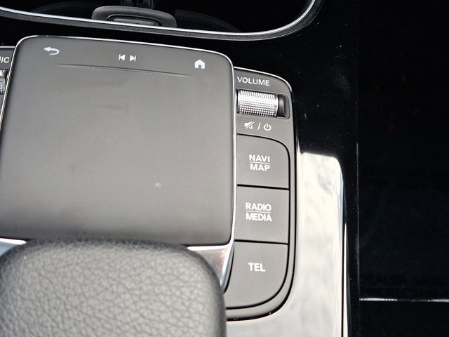 Used 2023 Mercedes-Benz CLA 250 4MATIC image 23