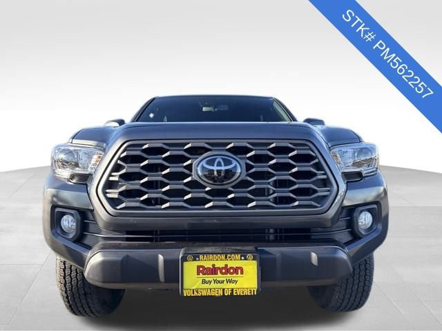 Used 2023 Toyota Tacoma TRD Off-Road image 2