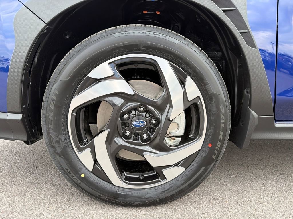 New 2026 Subaru Crosstrek 2.5i Limited image 3