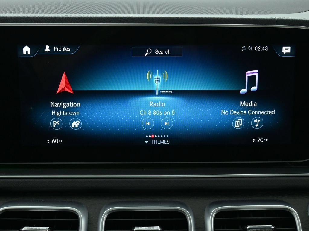 Used 2022 Mercedes-Benz GLS 450 4MATIC image 37