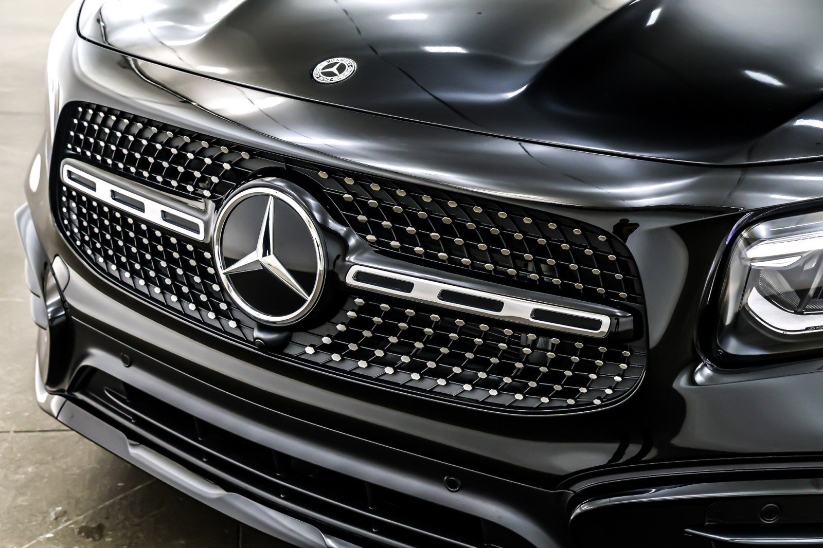 New 2026 Mercedes-Benz GLB 250 image 13