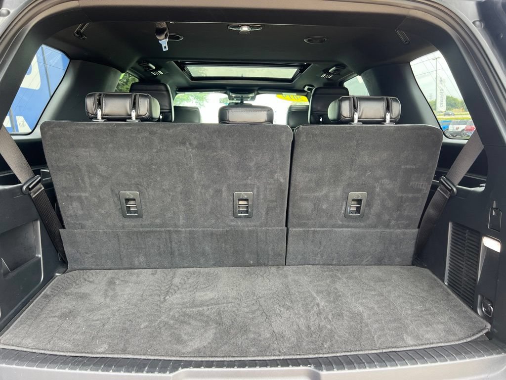 Used 2019 Ford Expedition Limited w/ Equipment Group 301A RWD image 16