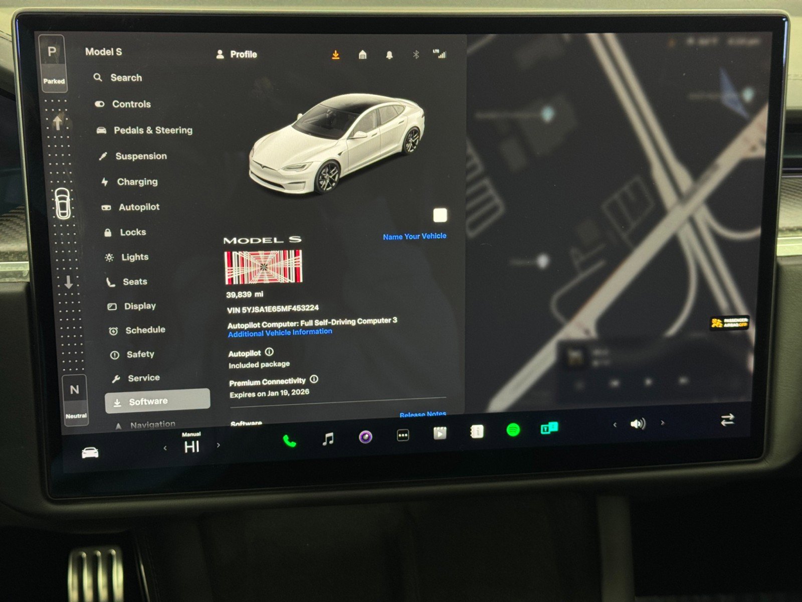 Used 2021 Tesla Model S Plaid image 31