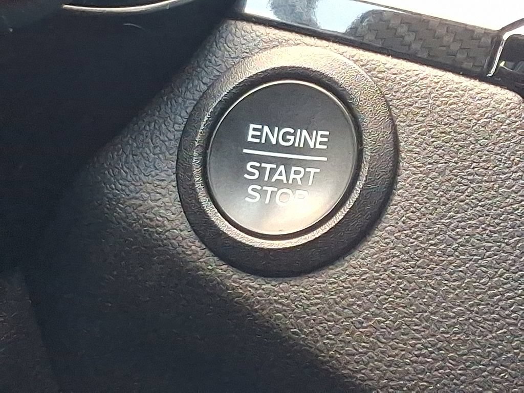 Used 2023 Ford Escape ST-Line AWD/4WD image 18