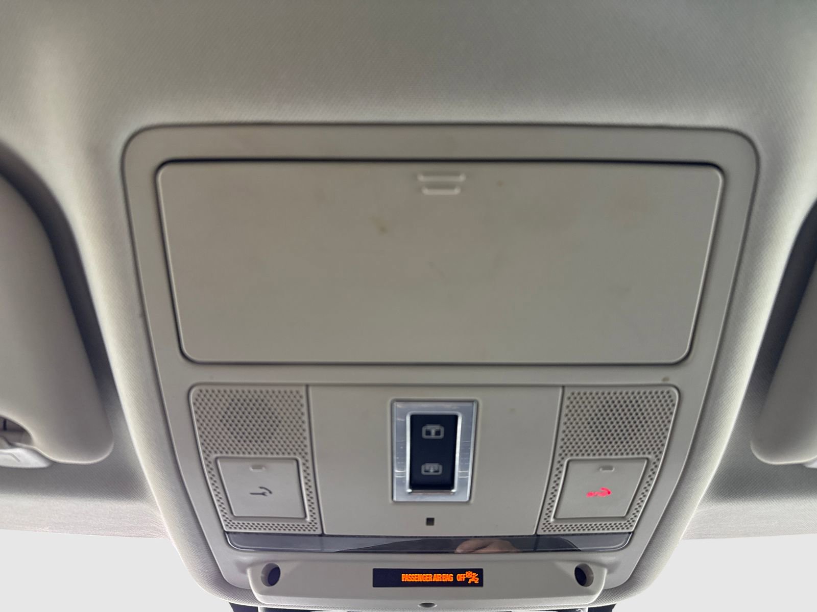 Used 2020 Land Rover Range Rover Evoque SE AWD/4WD image 34