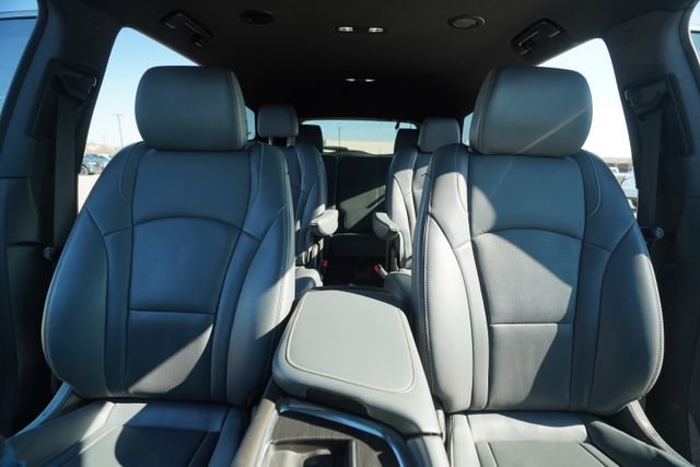 Used 2024 Buick Enclave Premium image 37