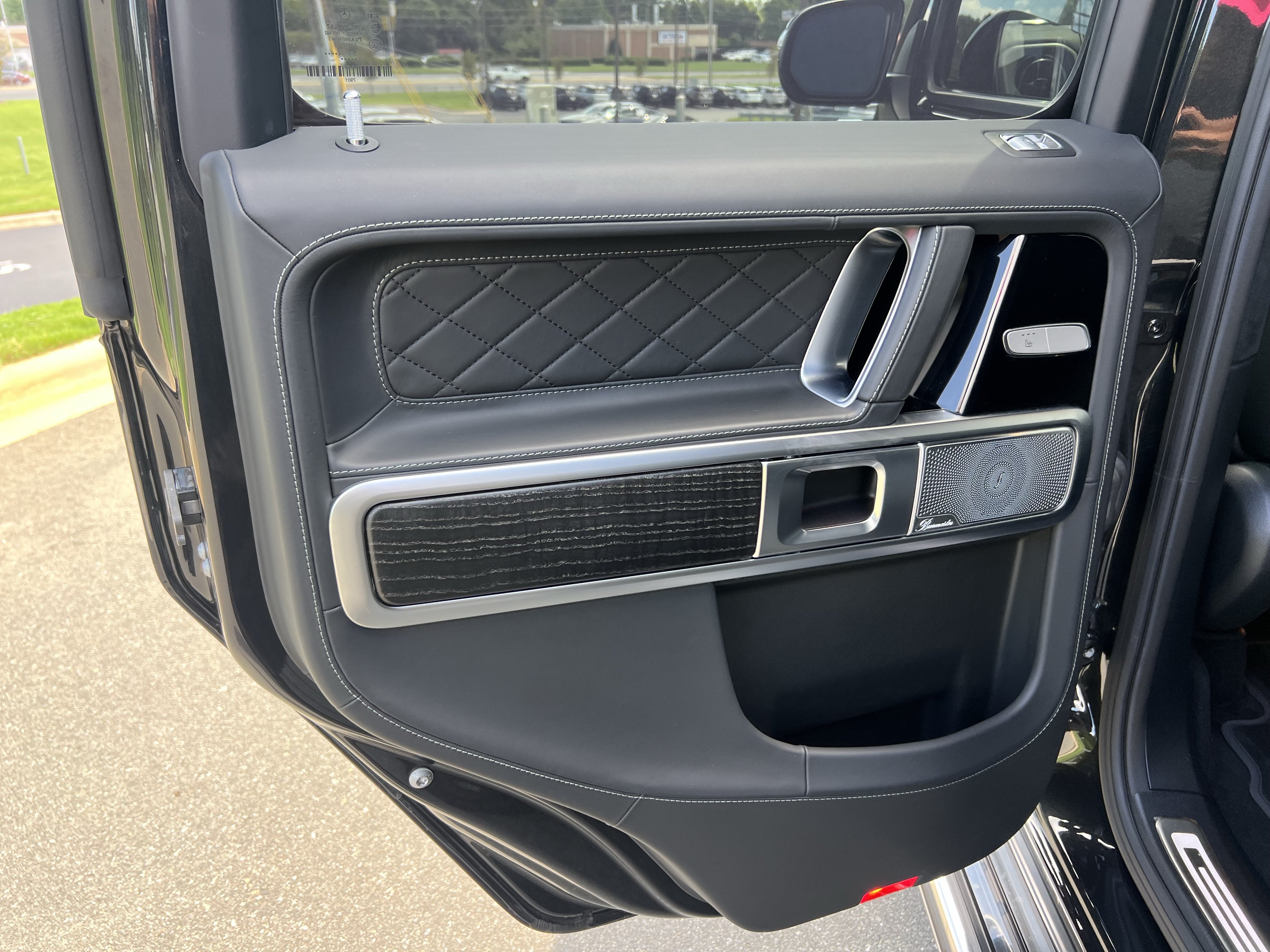 Used 2022 Mercedes-Benz G 550 image 30