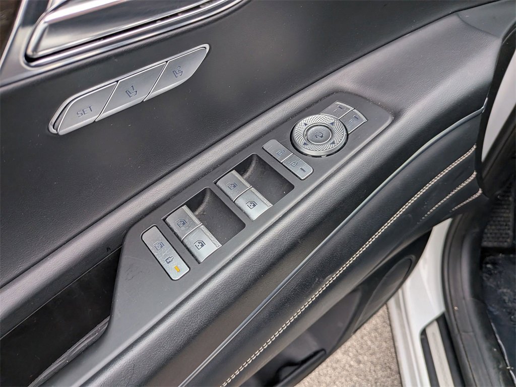 Used 2024 Genesis GV80 2.5T image 13