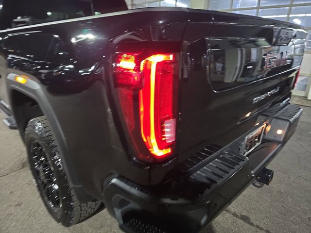 Used 2021 GMC Sierra 2500 Denali w/ Denali Black Diamond Edition image 28