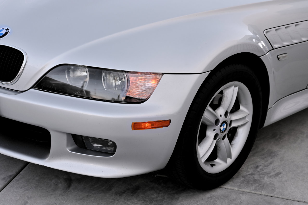 Used 2000 BMW Z3 2.5i image 22