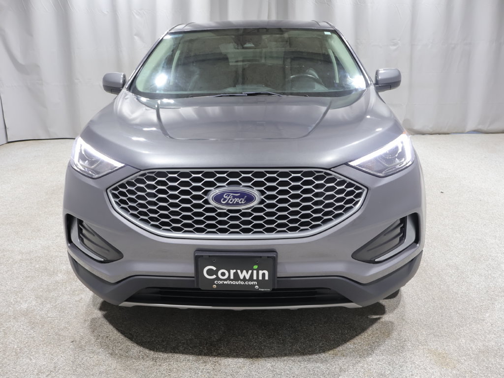 Used 2023 Ford Edge SEL AWD/4WD image 8