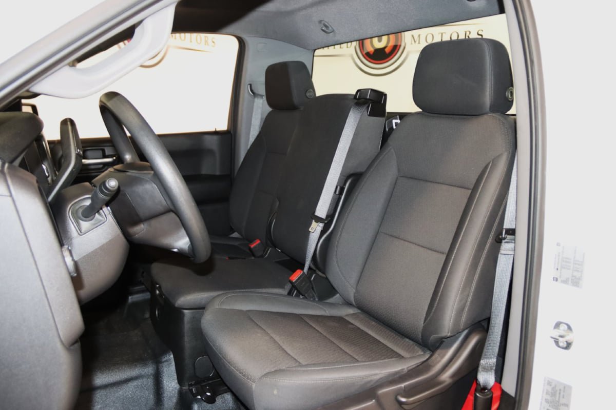Used 2025 Chevrolet Silverado 1500 W/T RWD image 38