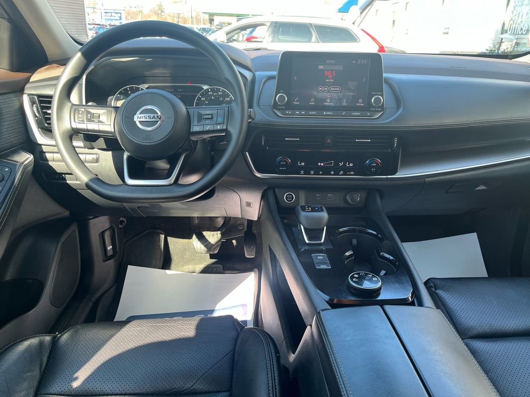 Used 2021 Nissan Rogue SV AWD/4WD image 6