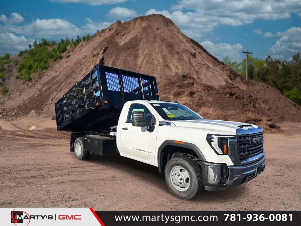New 2025 GMC Sierra 3500 Pro w/ Convenience Package