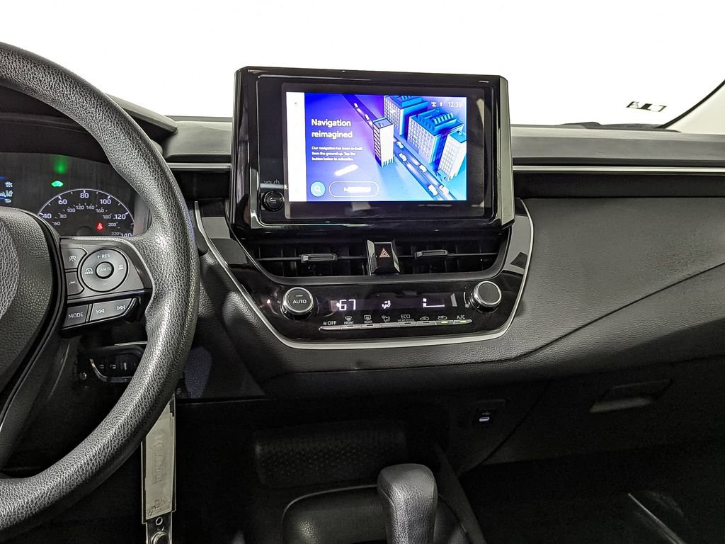 Used 2023 Toyota Corolla LE image 20
