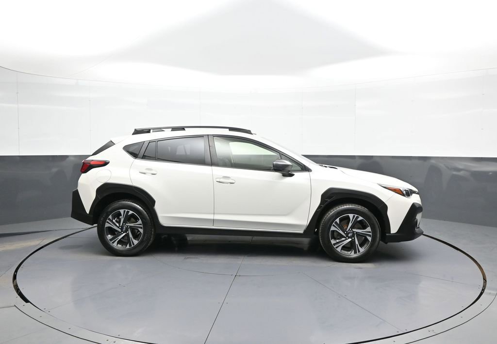 Used 2024 Subaru Crosstrek 2.0i Premium AWD/4WD image 5