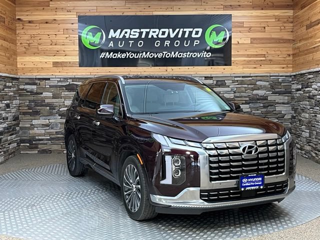 Used 2024 Hyundai Palisade Calligraphy AWD/4WD image 2
