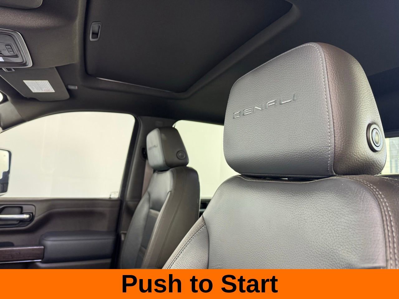 Used 2022 GMC Sierra 2500 Denali w/ Denali Ultimate Package image 12