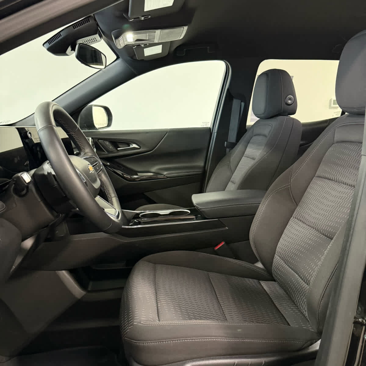 Certified 2025 Chevrolet Equinox LT image 14