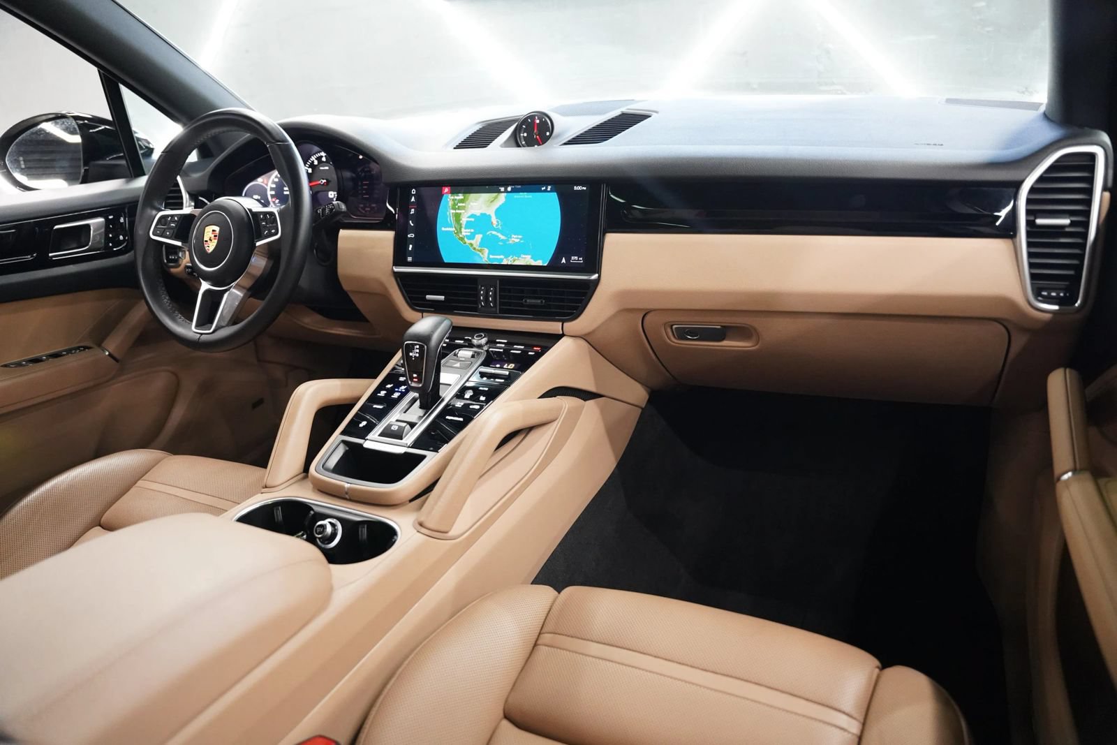 Used 2019 Porsche Cayenne AWD/4WD image 27