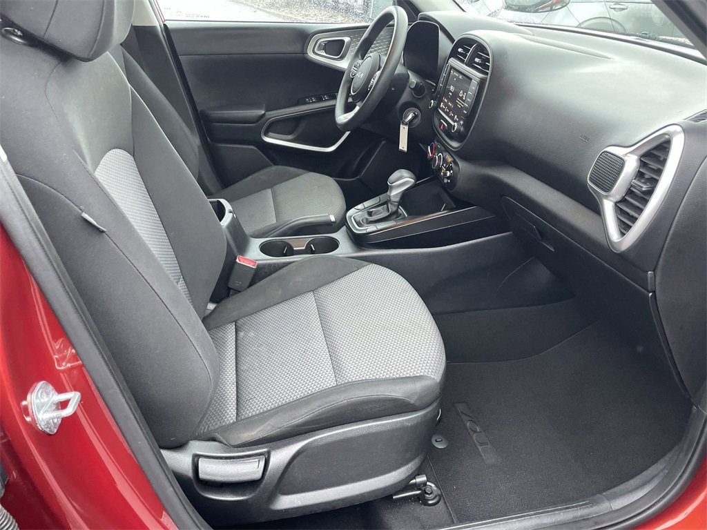 Certified 2023 Kia Soul LX image 29