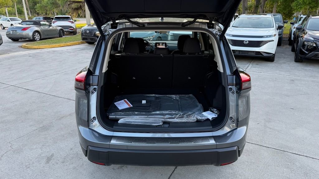 New 2026 Nissan Rogue SV image 29