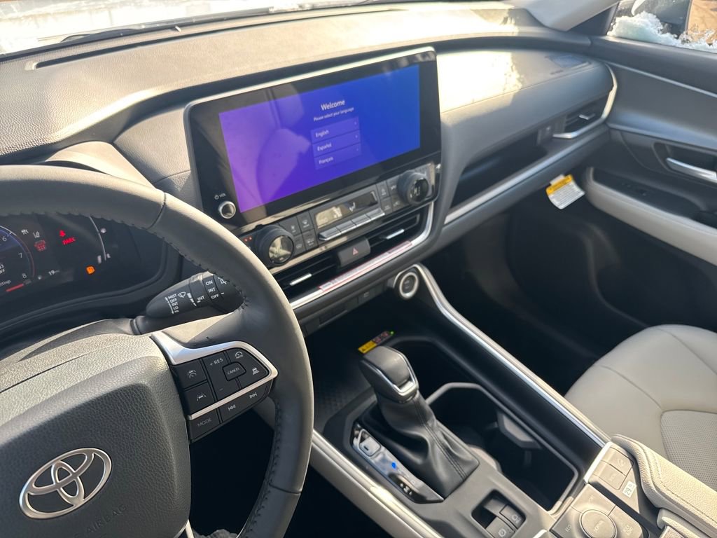 New 2026 Toyota Grand Highlander XLE image 24