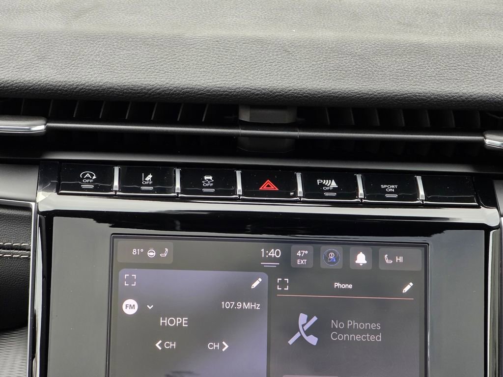 New 2025 Jeep Grand Cherokee Altitude AWD/4WD image 15