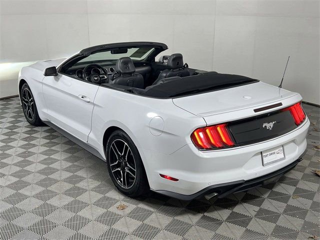 Used 2022 Ford Mustang Premium image 6