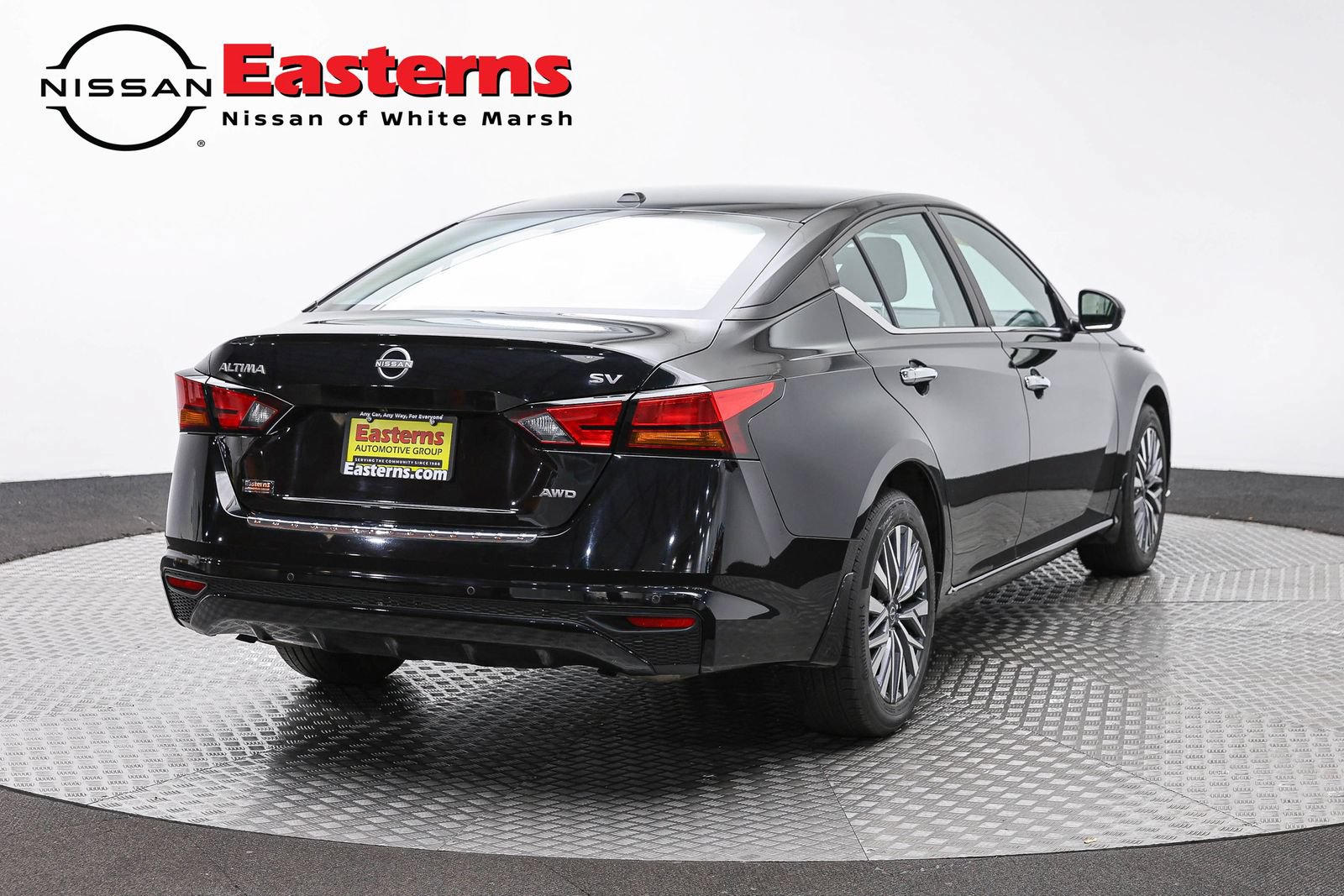 Used 2023 Nissan Altima 2.5 SV AWD/4WD image 5