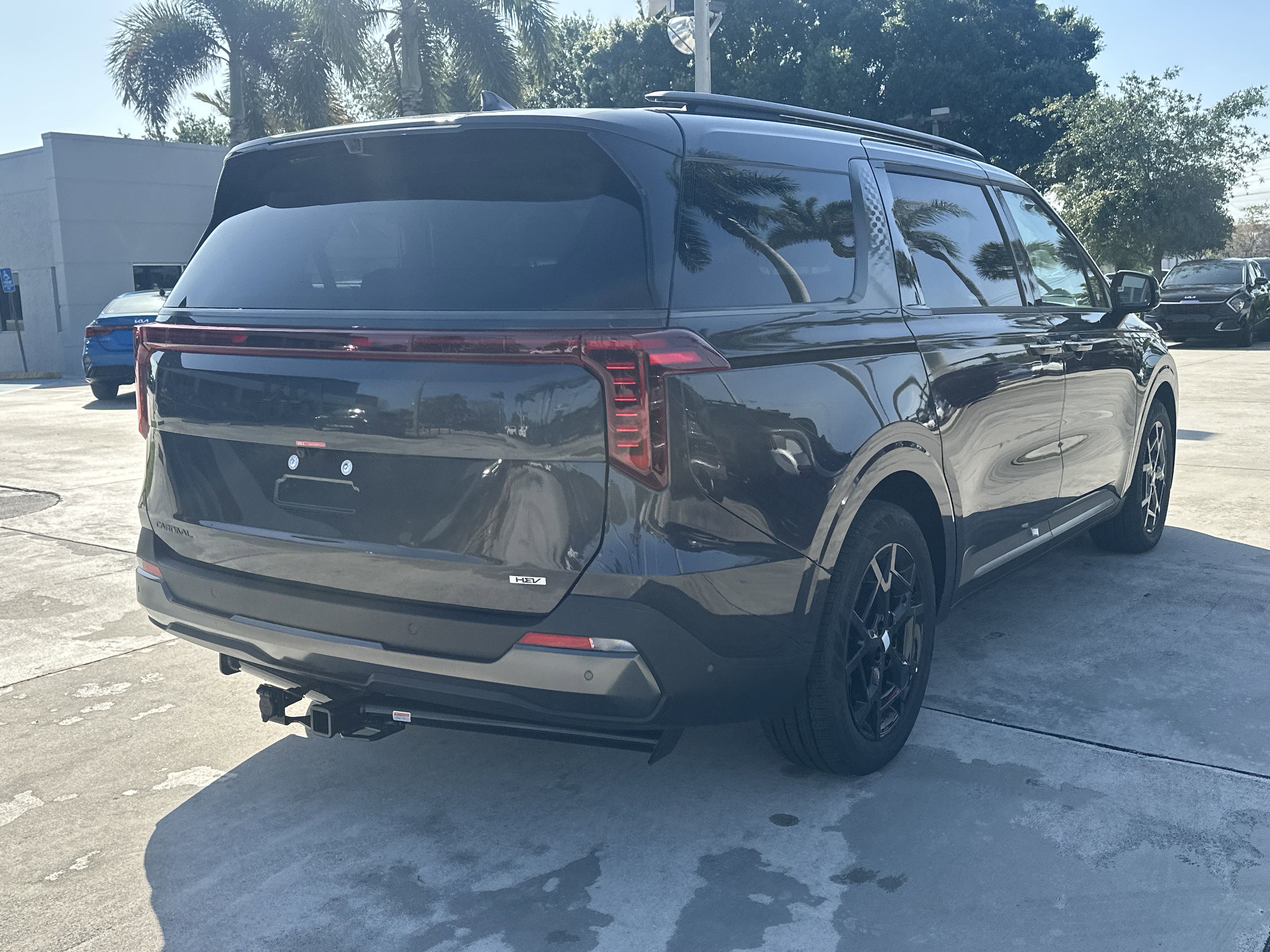 New 2025 Kia Carnival SX Prestige image 6
