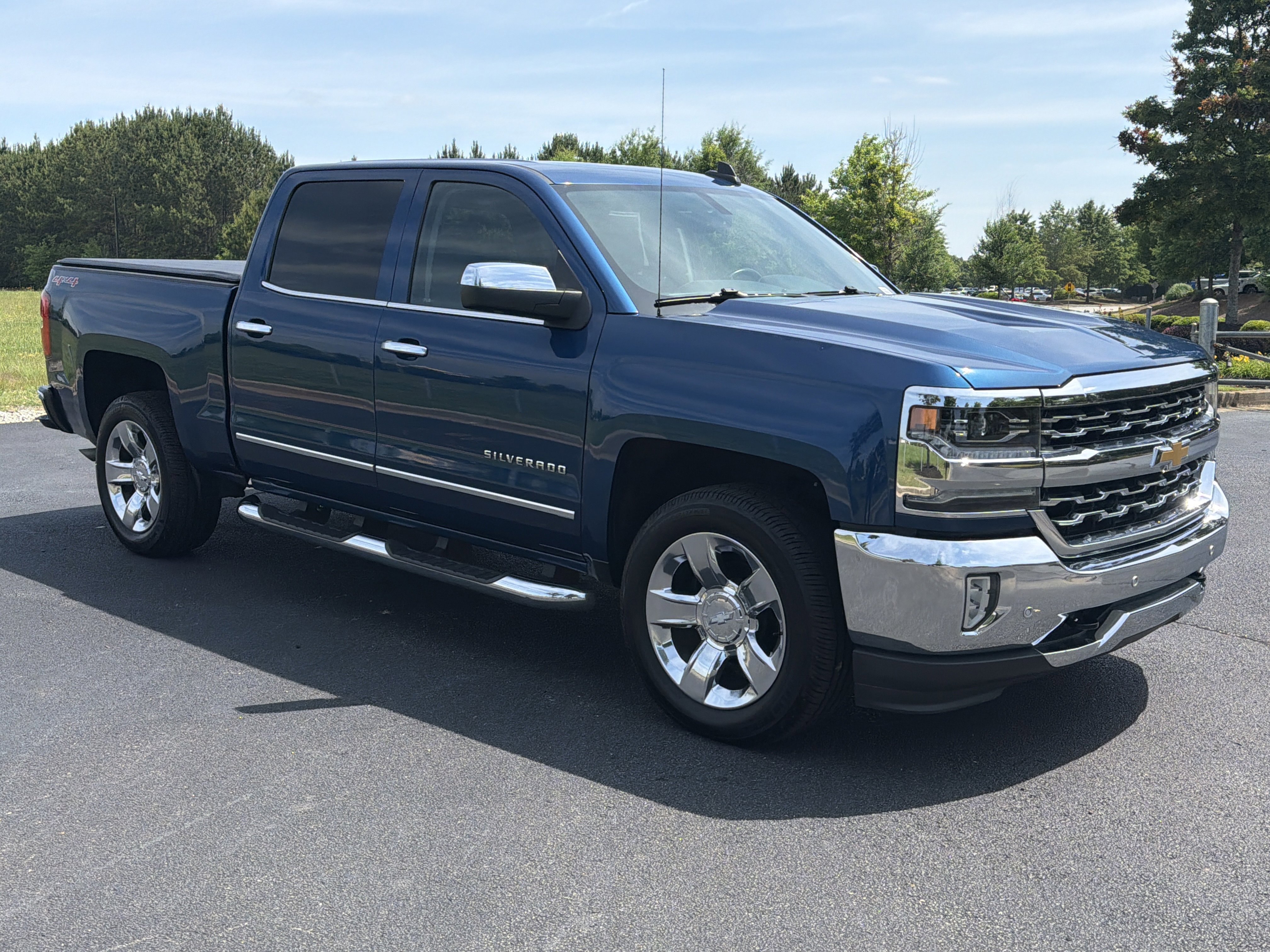 Used 2017 Chevrolet Silverado 1500 LTZ w/ Sport Package AWD/4WD image 2