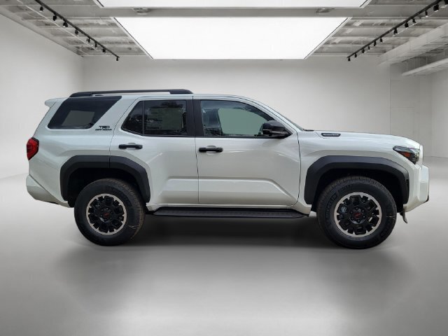 New 2026 Toyota 4Runner TRD Off-Road Premium AWD/4WD image 6