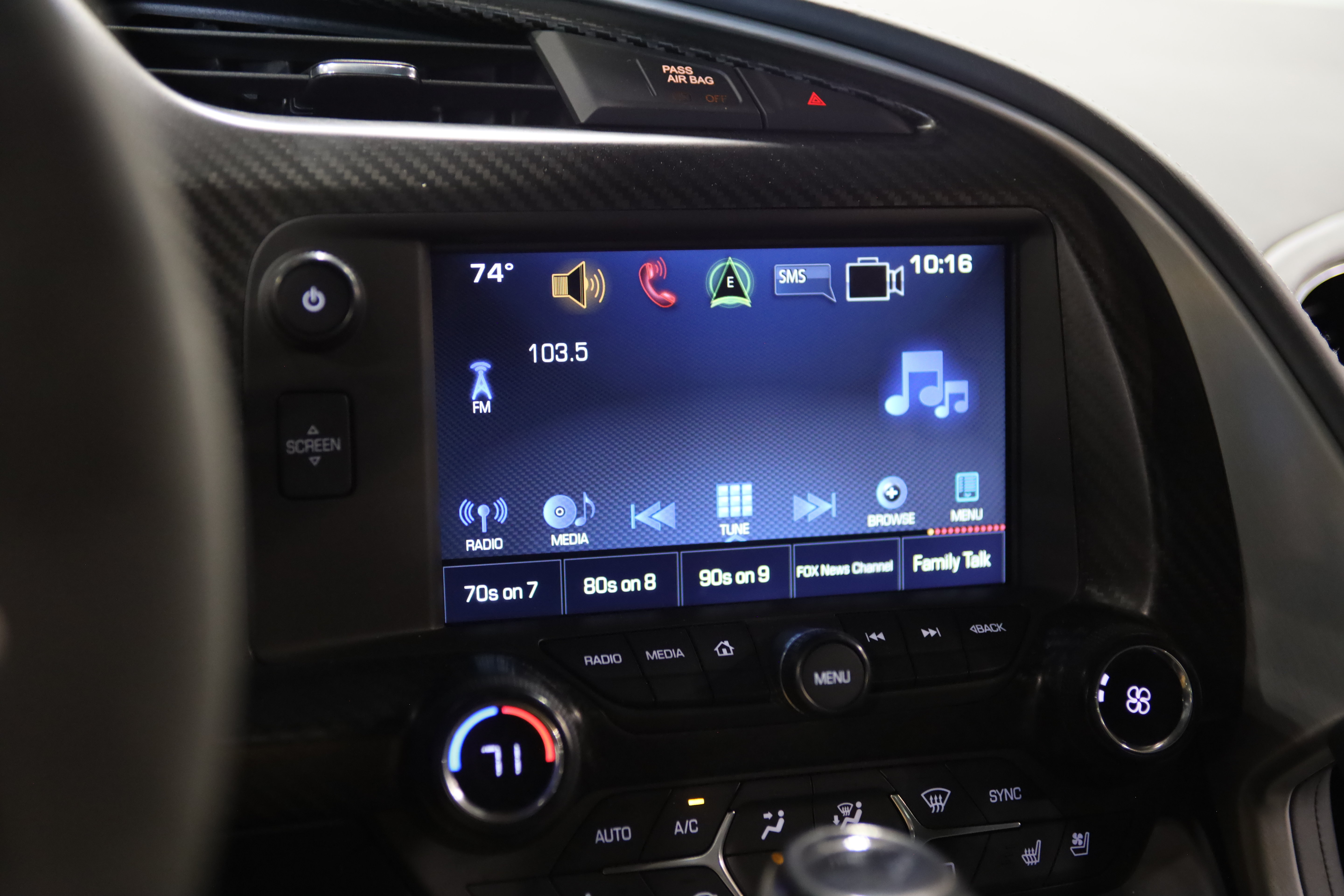 Used 2016 Chevrolet Corvette Z06 w/ 3LZ Preferred Equipment Group RWD image 31
