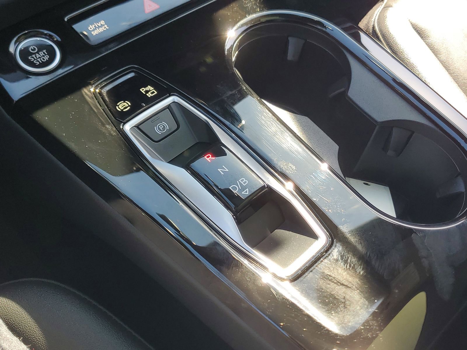 Used 2025 Audi A6 e-tron Premium w/ Ultra Package image 30