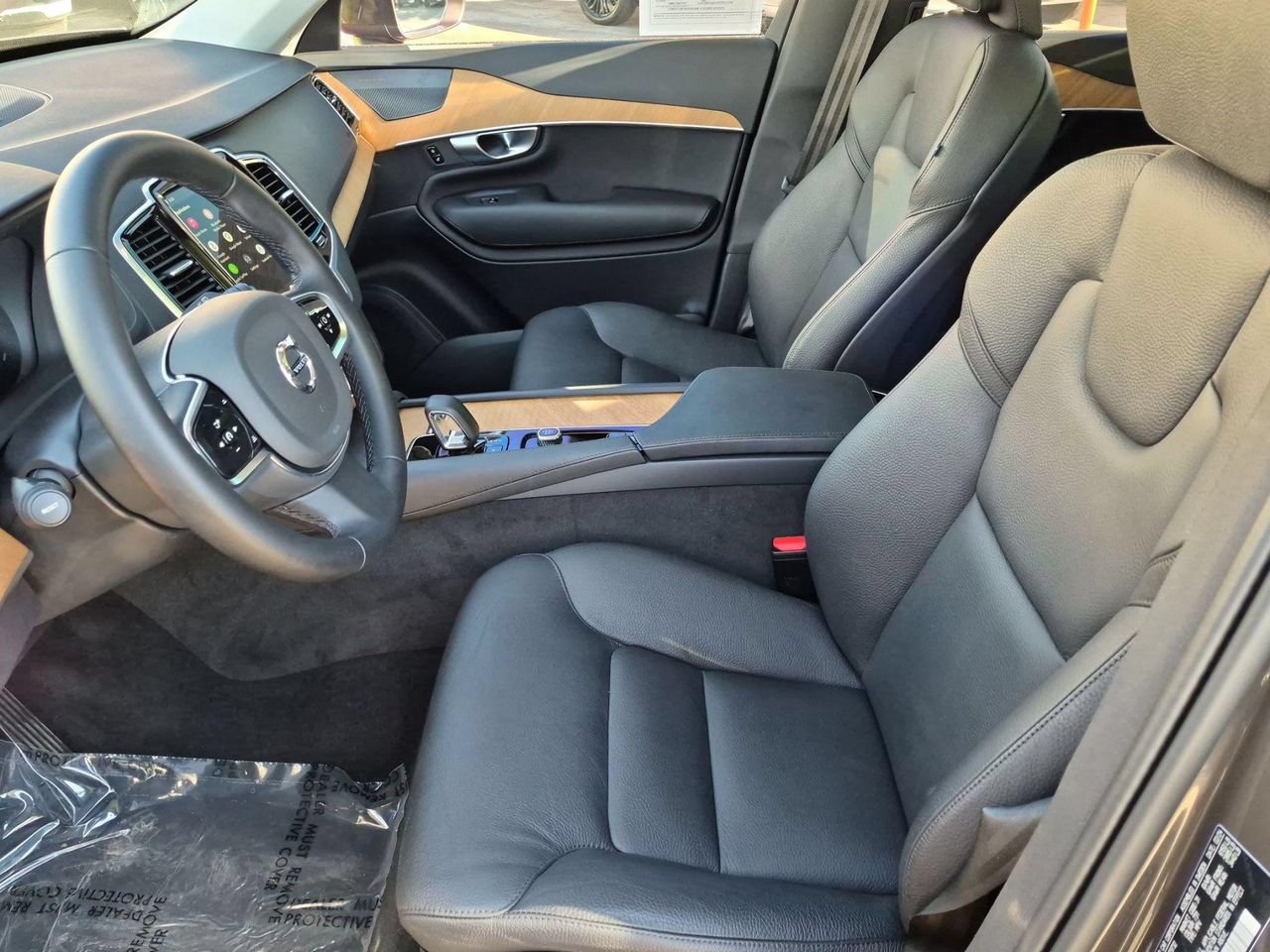 Certified 2024 Volvo XC90 B5 Plus w/ Protection Package Premier AWD/4WD image 21