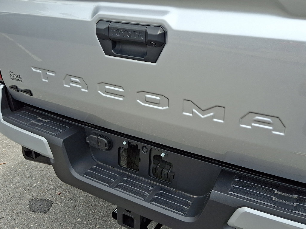 Used 2026 Toyota Tacoma TRD Off-Road AWD/4WD image 30