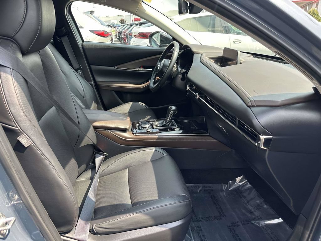 Certified 2023 MAZDA CX-30 2.5 Turbo w/ Premium Package AWD/4WD image 31