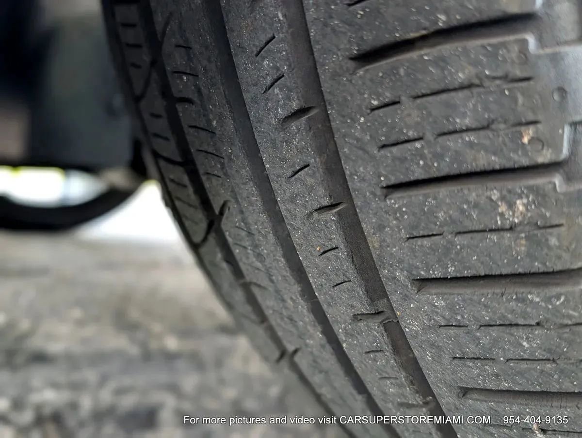 Used 2021 Maserati Levante image 98