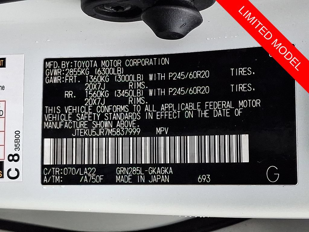Used 2021 Toyota 4Runner Limited AWD/4WD image 28