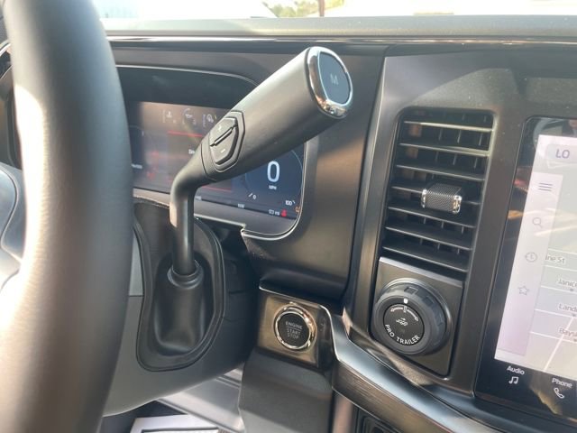 New 2026 Ford F250 Lariat w/ Black Appearance Package image 26