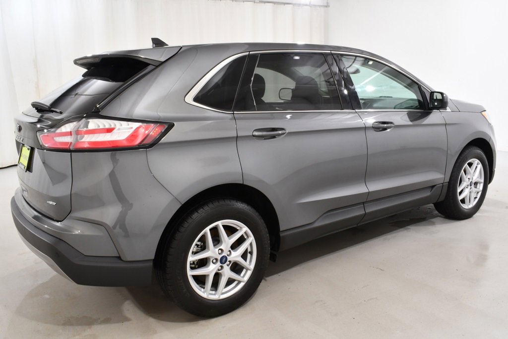 Used 2022 Ford Edge SEL w/ Convenience Package image 11